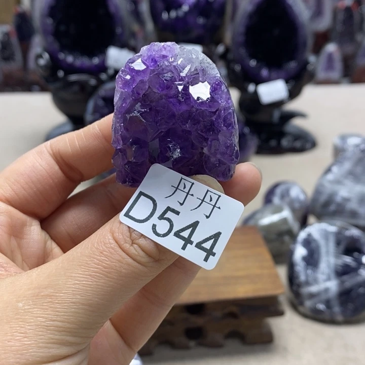 水晶大型摆件（非配饰）未镶嵌