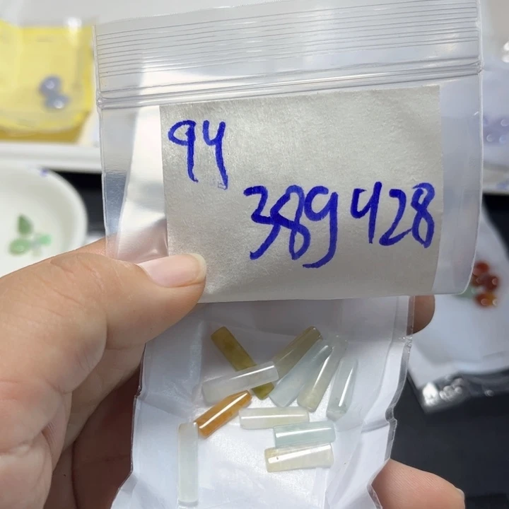定制翡翠未镶嵌不退
