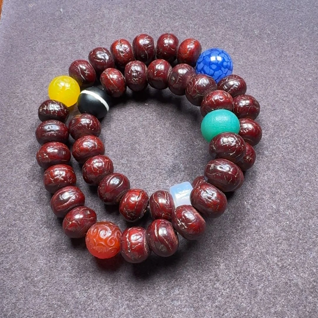 菩提吊坠凤眼菩提