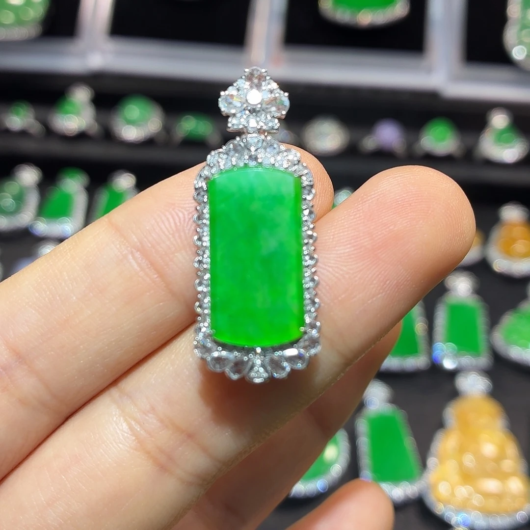 翡翠18K金镶嵌吊坠(不含链)翡翠