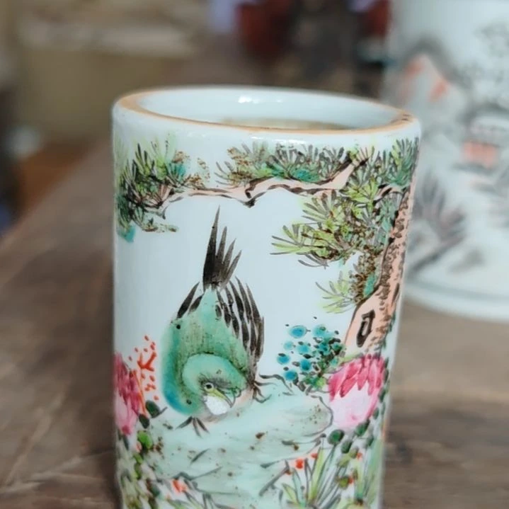 陶瓷高货花鸟笔筒