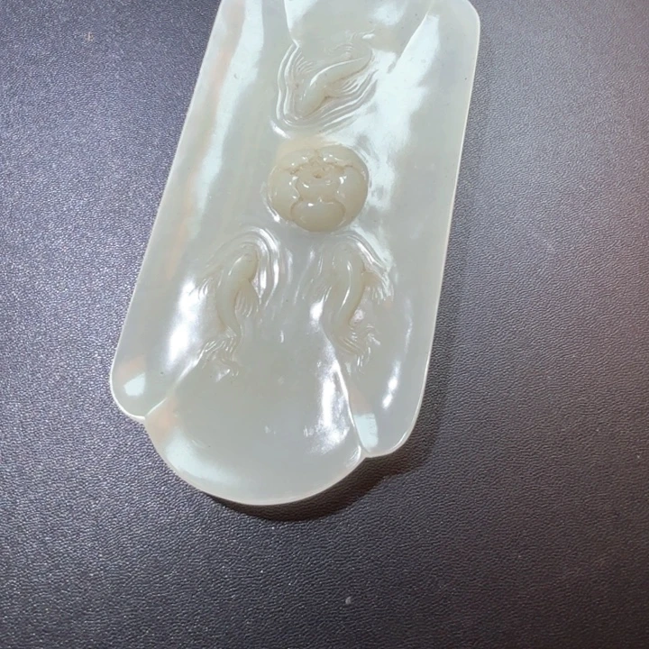 天***了未镶嵌和田玉挂件