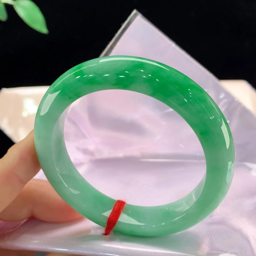 翡翠未镶嵌手镯0026