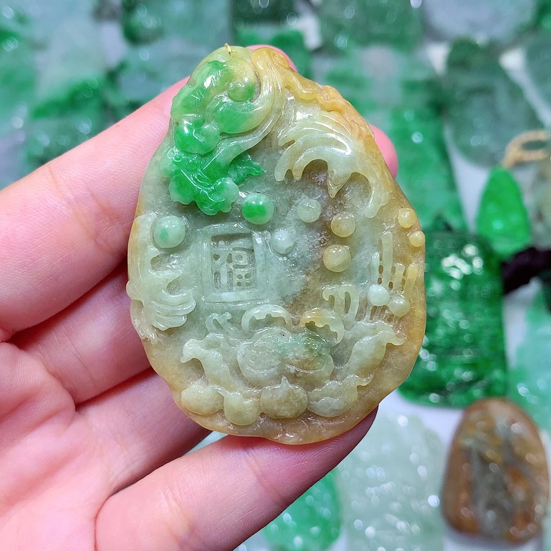 翡翠未镶嵌吊坠(不含链)