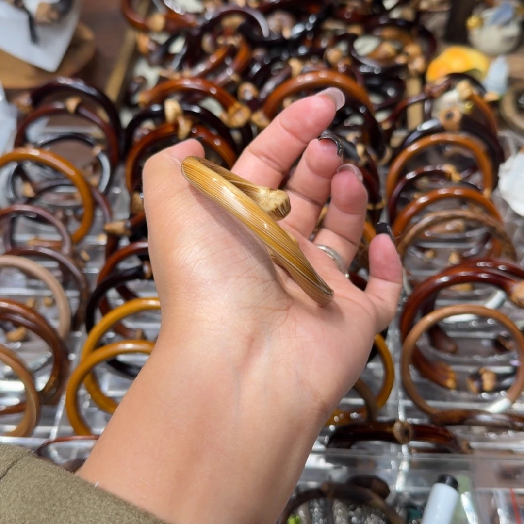 浅金扭扭金丝漏价