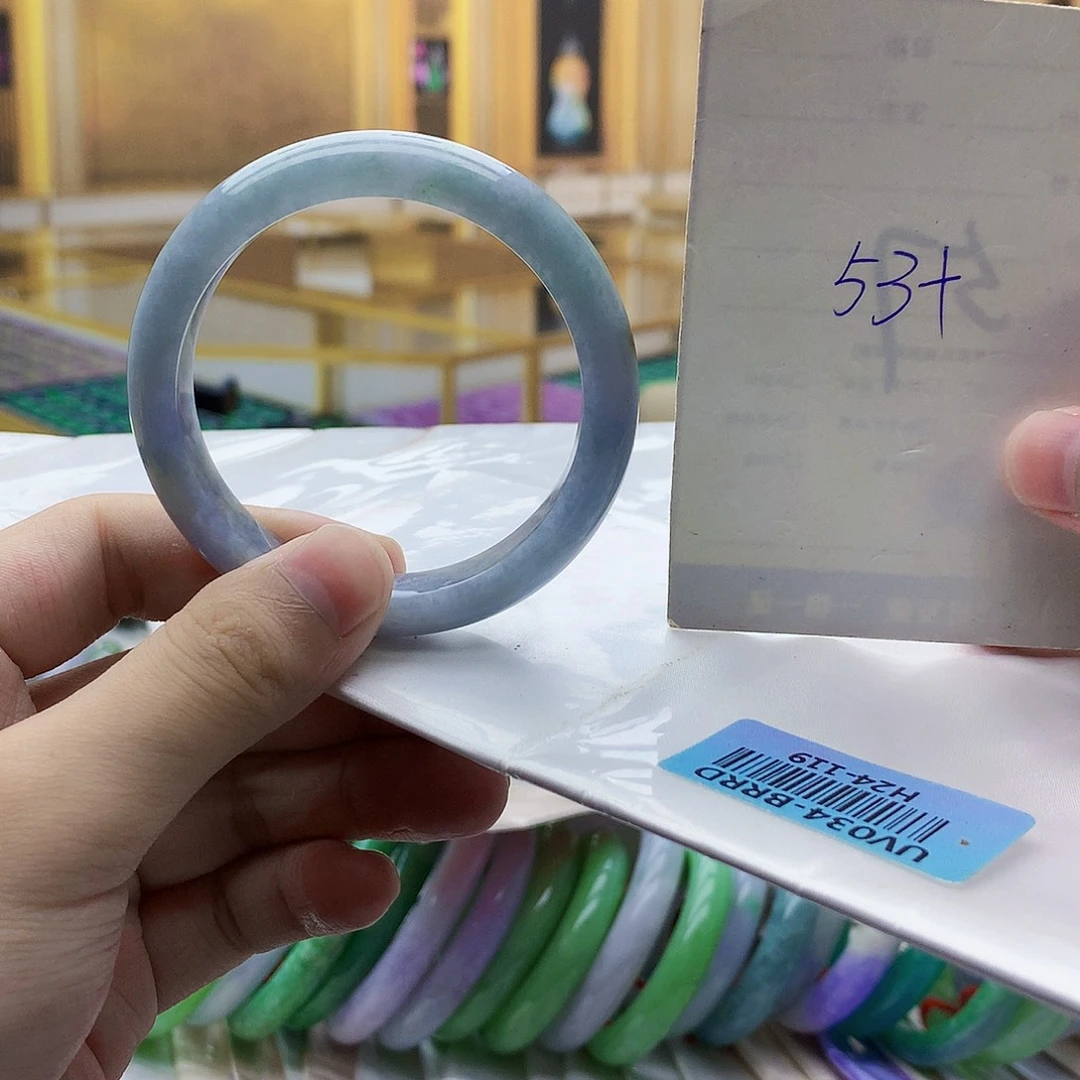 翡翠未镶嵌手镯ooooo