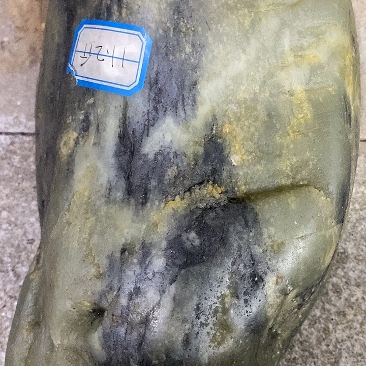 星***溪和田玉未镶嵌挂件