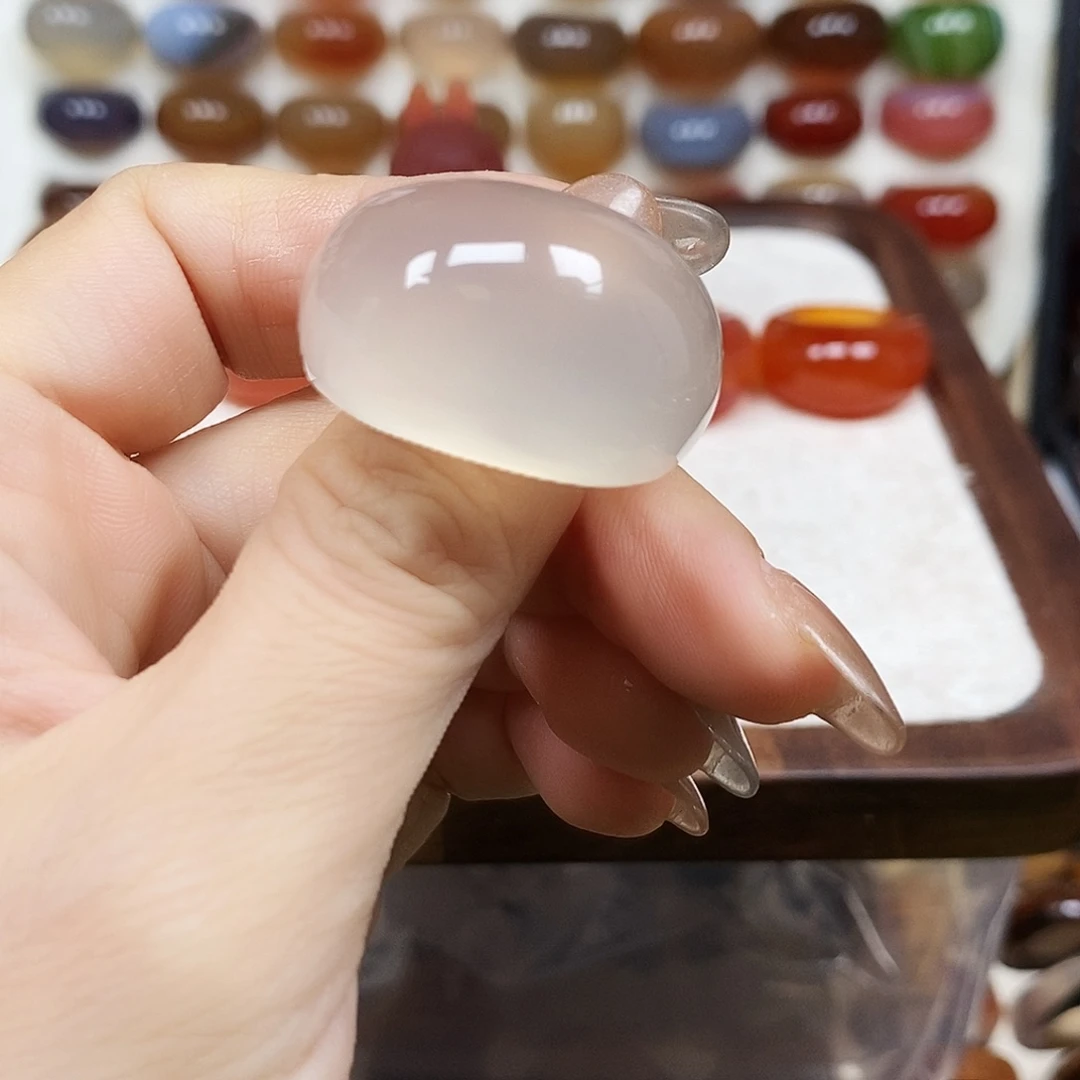 霏***霏玛瑙/玉髓合金戒指