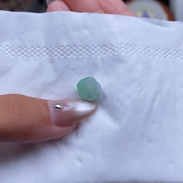 翡翠挂件未镶嵌用****4吊坠