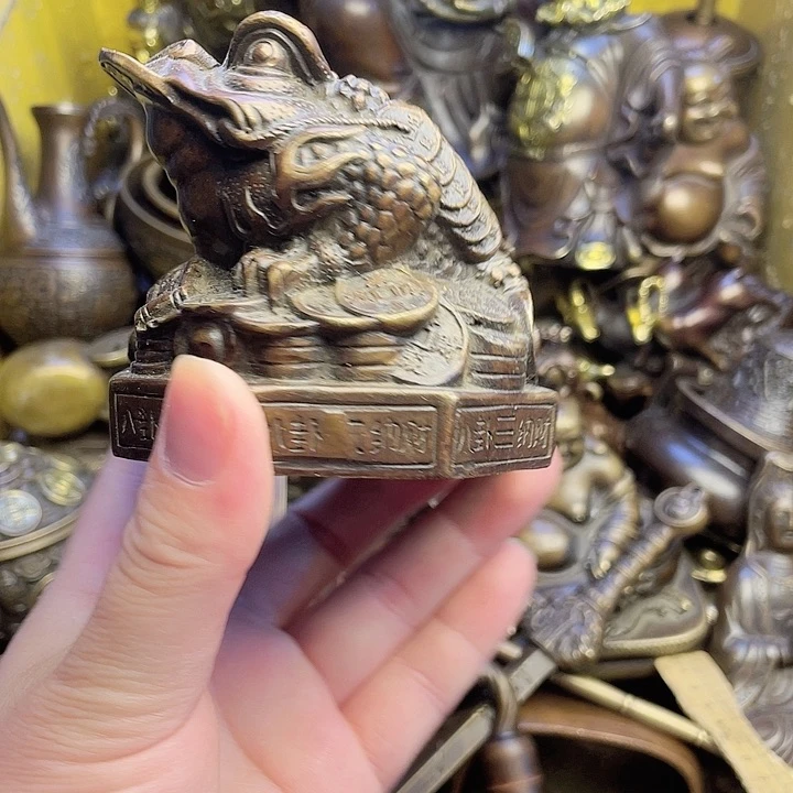 诚信经营铜器摆件