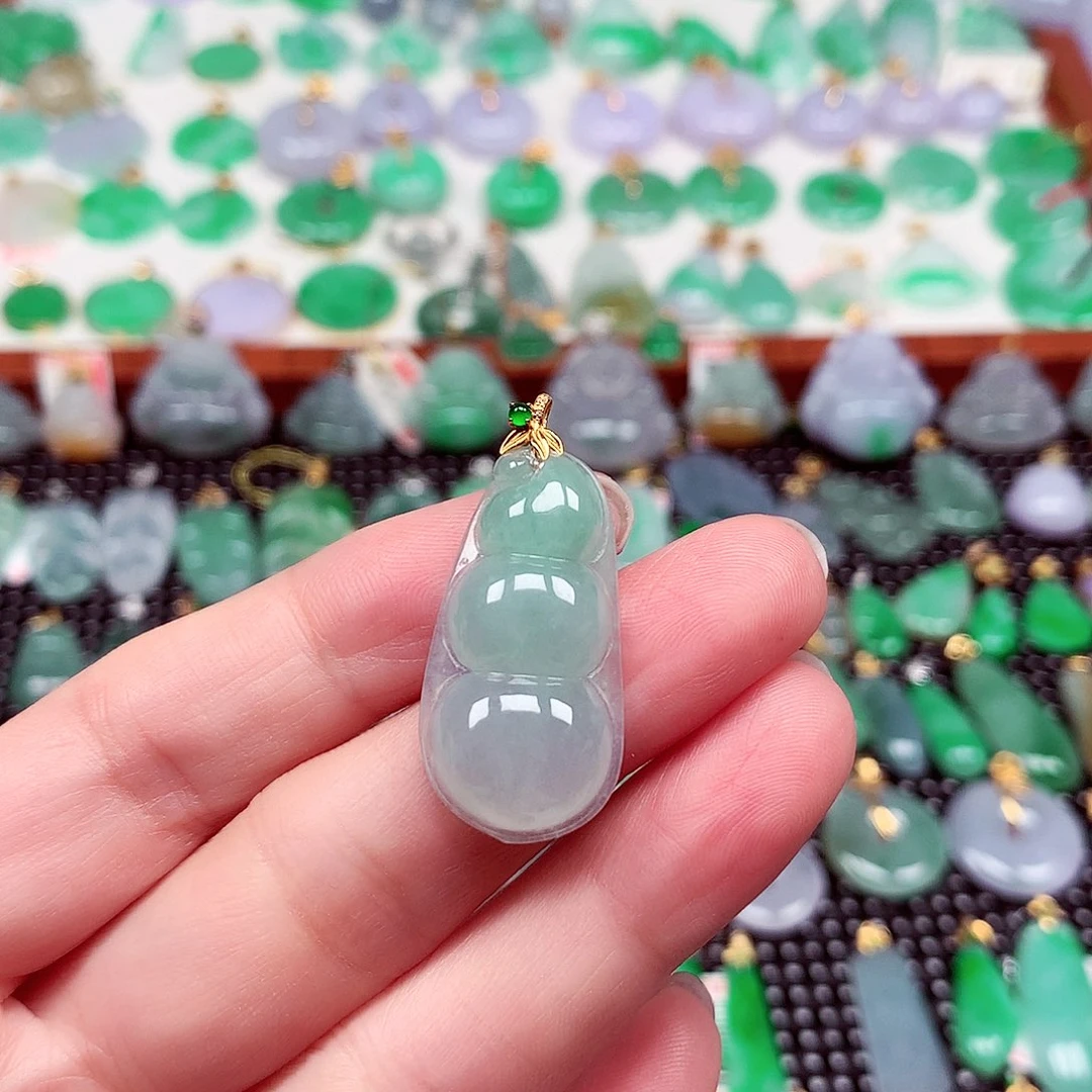 翡翠18K金镶嵌颈饰天然翡翠A货