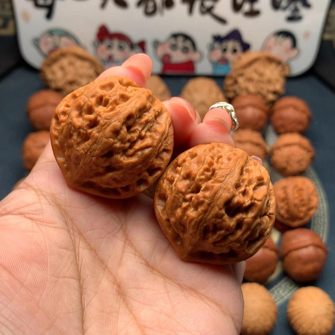 文玩核桃把件清*、核桃
