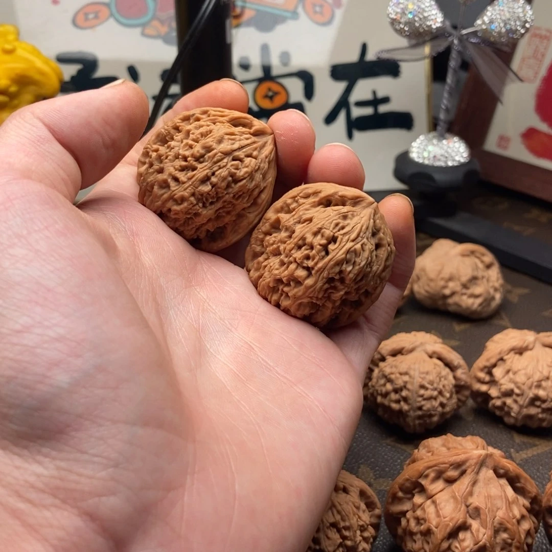 文玩核桃吊坠南疆