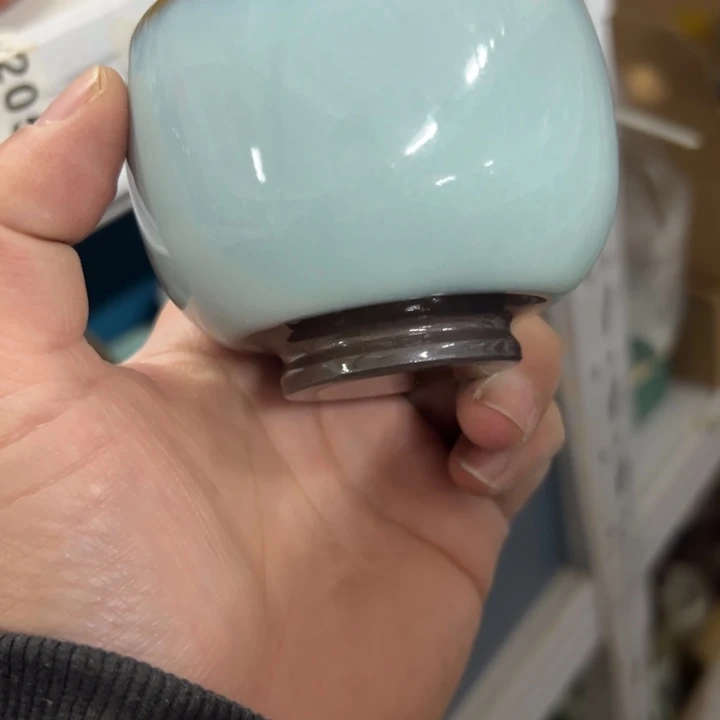 5555888999999999