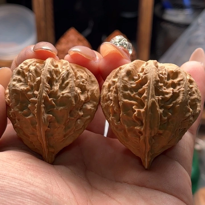 文玩核桃把件楸大胖94