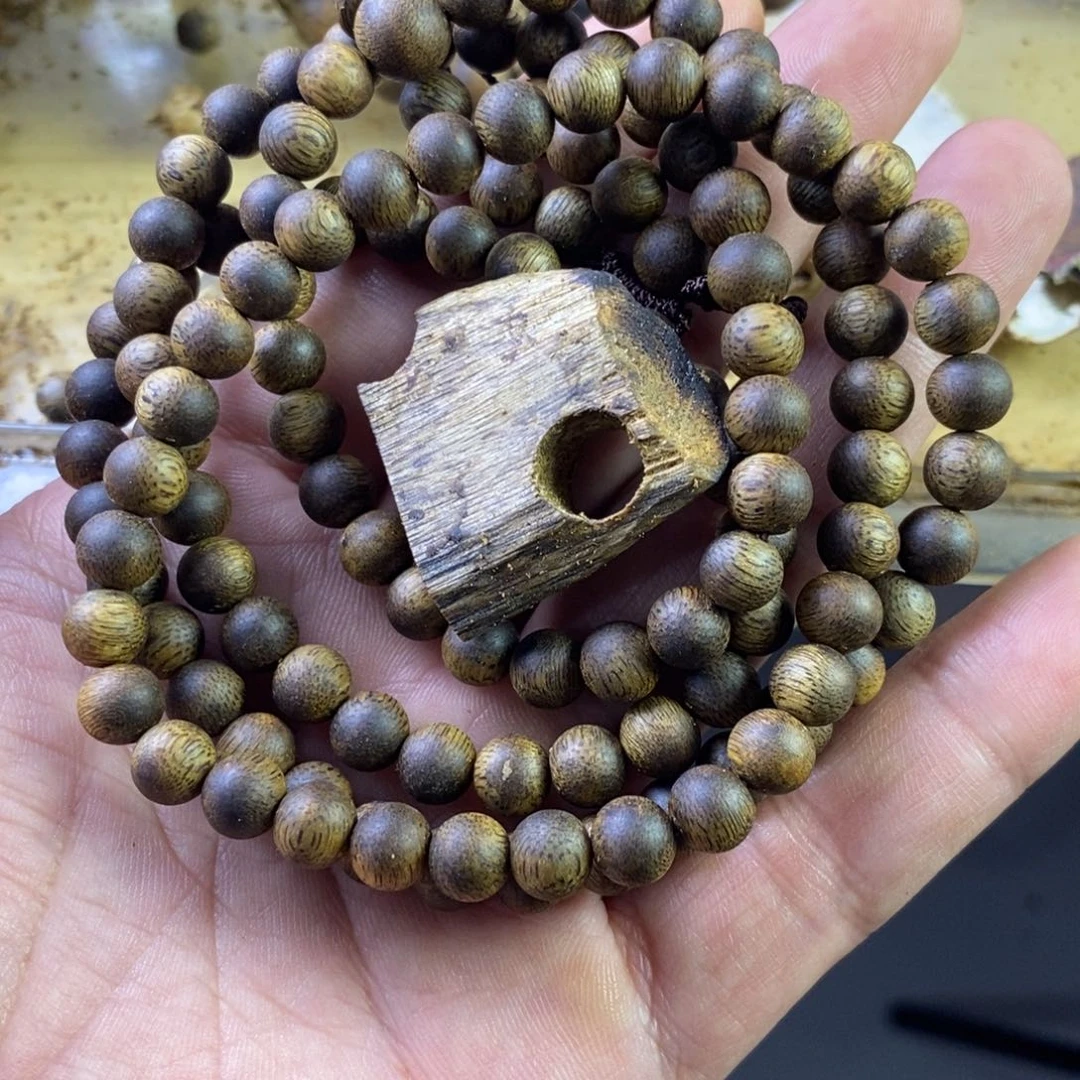 娱***人沉香碎屑沉香海南乌身0.7mm克重21.6