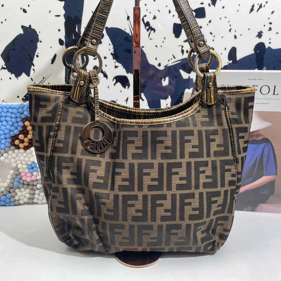 95新  小野专属/95新/芬迪/单肩包/DJ8771