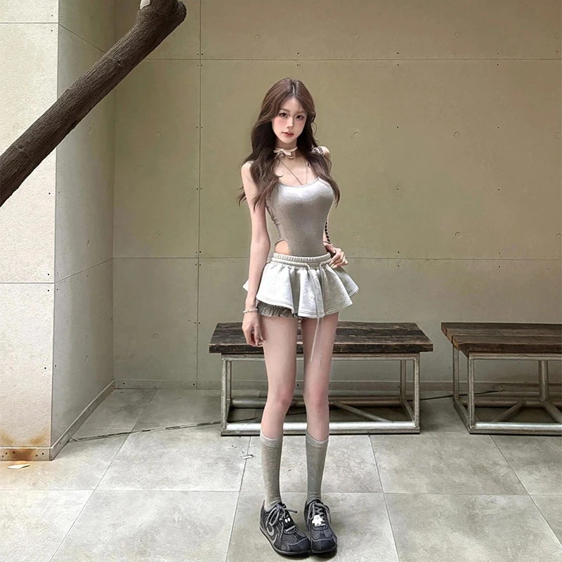 2025年夏季新款ins辣妹性感纯欲风露背连体上衣女配高腰显瘦裙裤