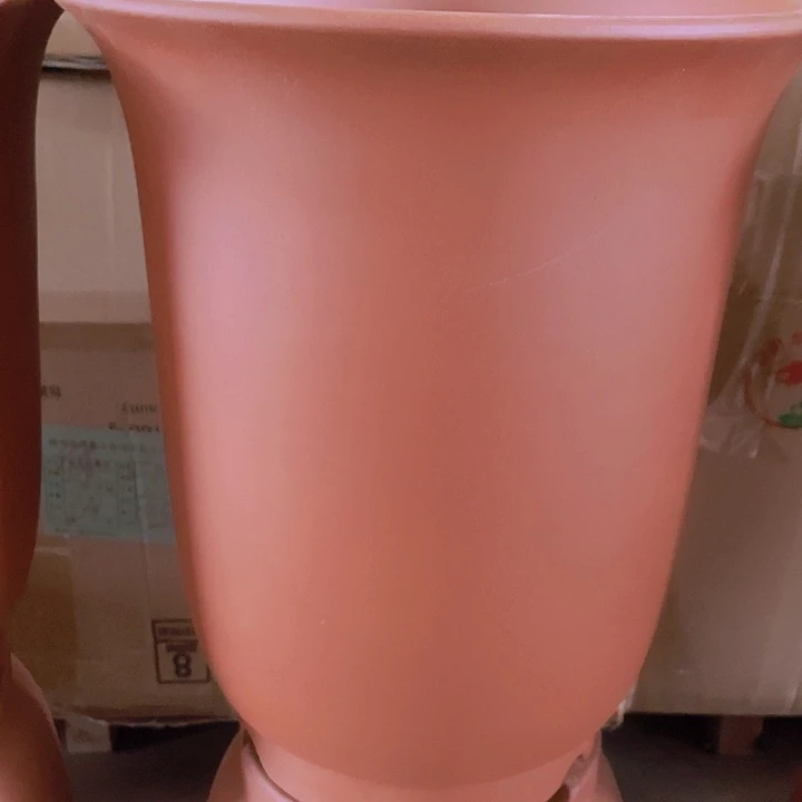 紫砂花盆口径25高度28微瑕小花泥