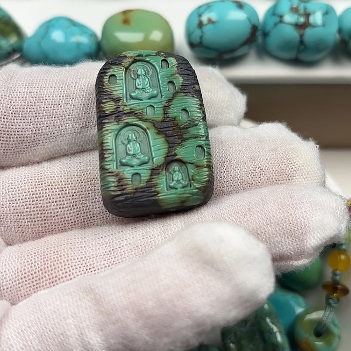 绿松石未镶嵌珠宝奇石