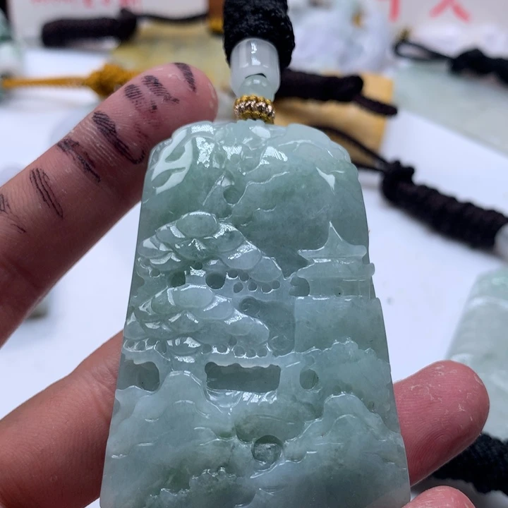 颈饰未镶嵌翡翠保真天然a货翡翠