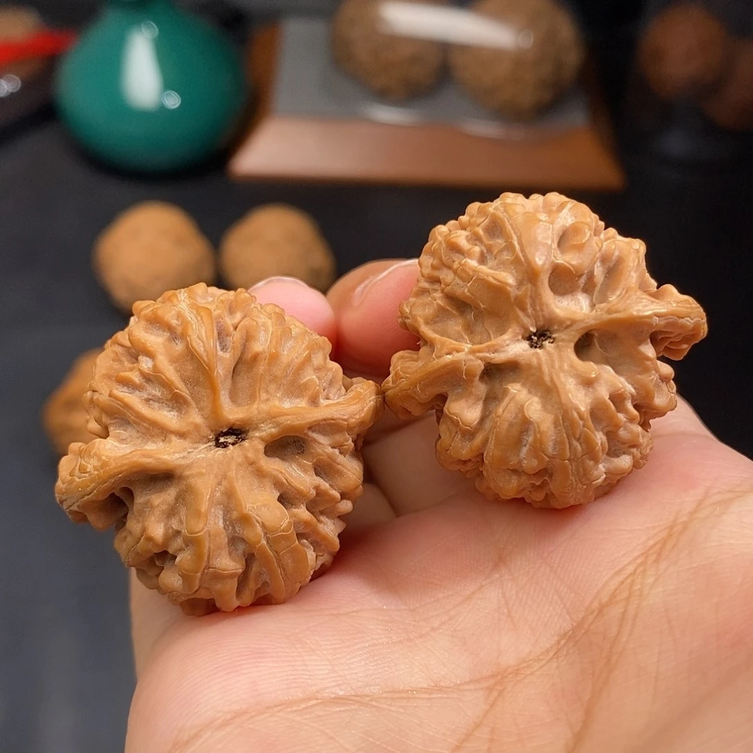 文玩核桃把件苹果35