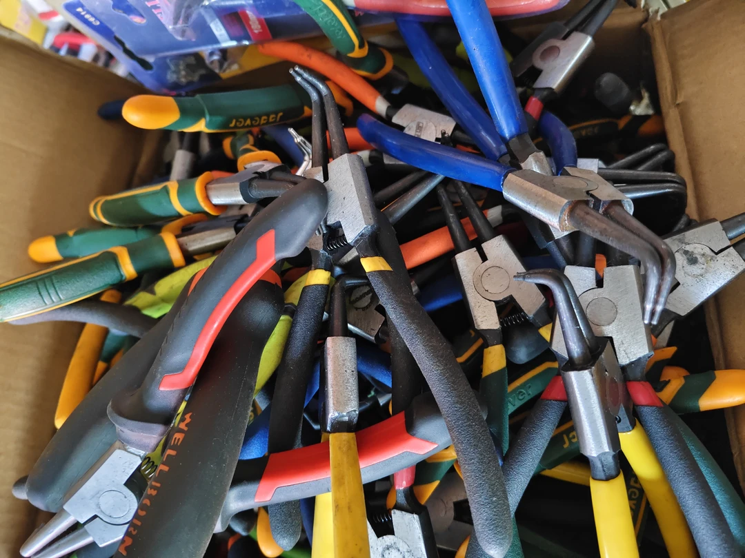 1127号居家日用五金工具手动工具其款式五金工具杂款以直播间为准