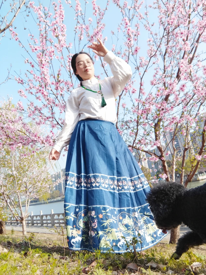 汉服清仓处理大甩卖