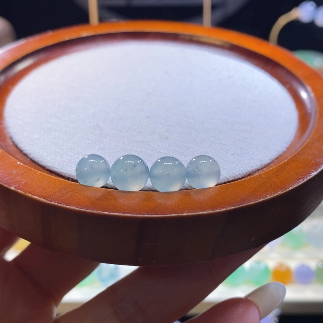 翡翠未镶嵌吊坠(不含链)多样性发其一