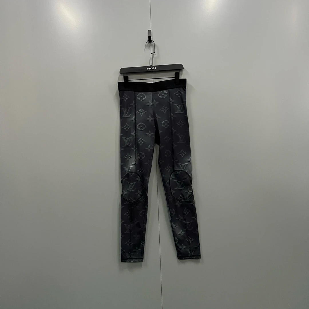 95新 LouisVuitton/路易威登 yy 科技印花紧身健身裤 L码/610737