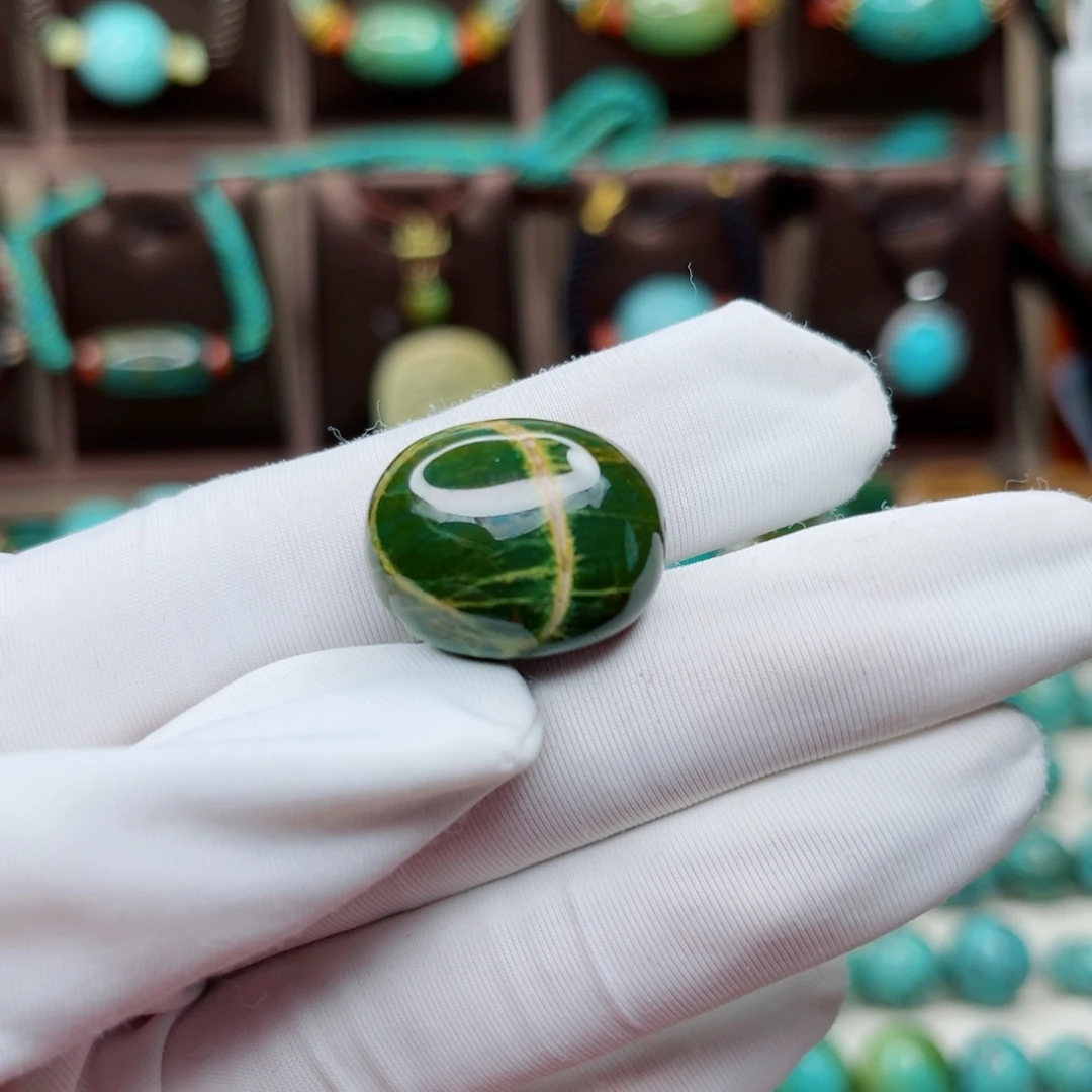 绿松石未镶嵌原矿