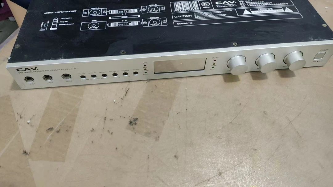 8新  家用效果器一台 不包邮费