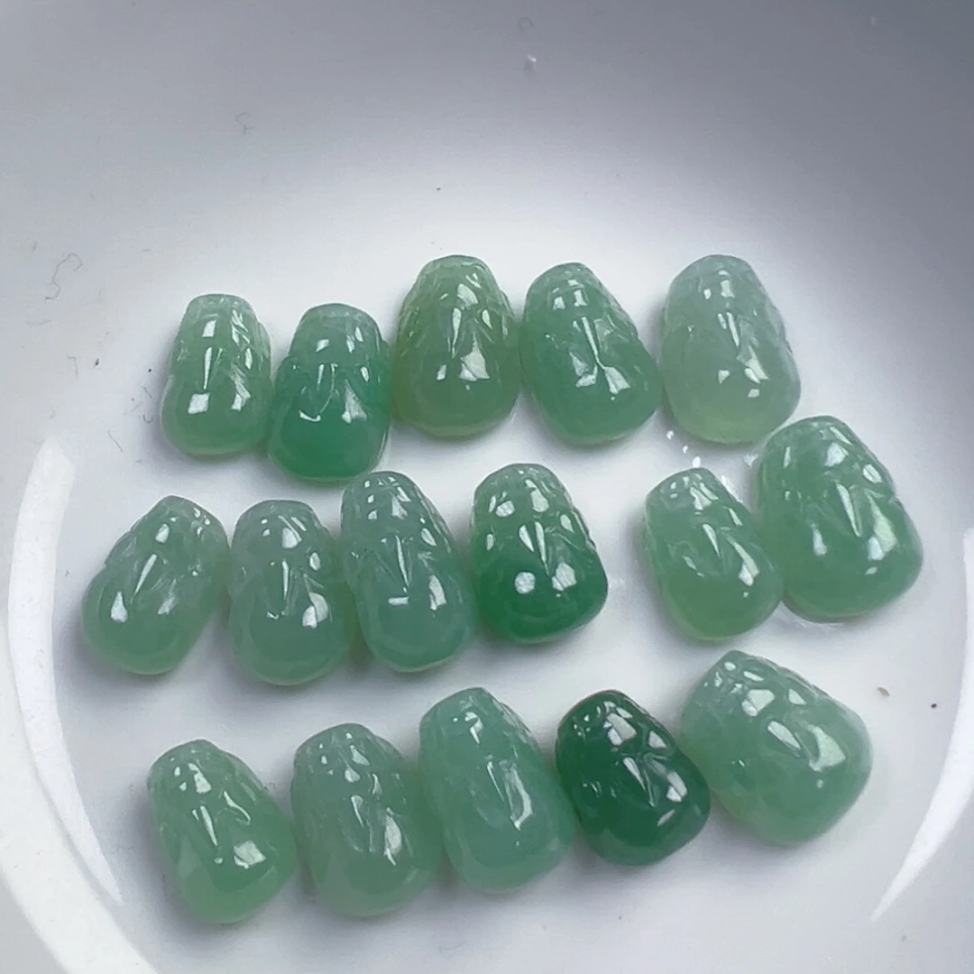 翡翠散珠翡翠貔貅一个可挑