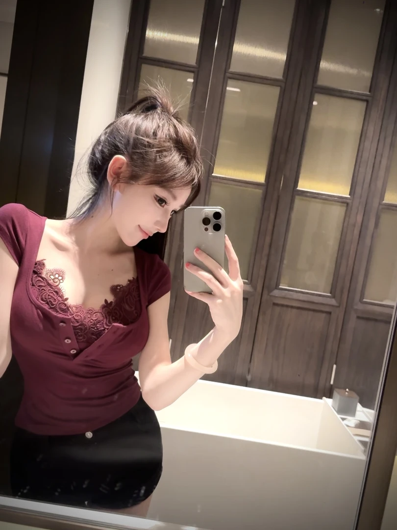 WW定制「夏日记忆」法式轻奢气质纯欲性感修身显瘦收腰洋气上衣