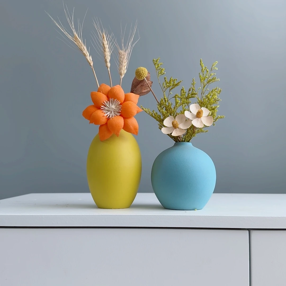 摆件陶瓷小花瓶摆件含花总高约20-30cm