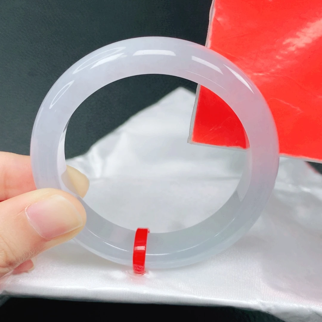 翡翠未镶嵌手镯51圈