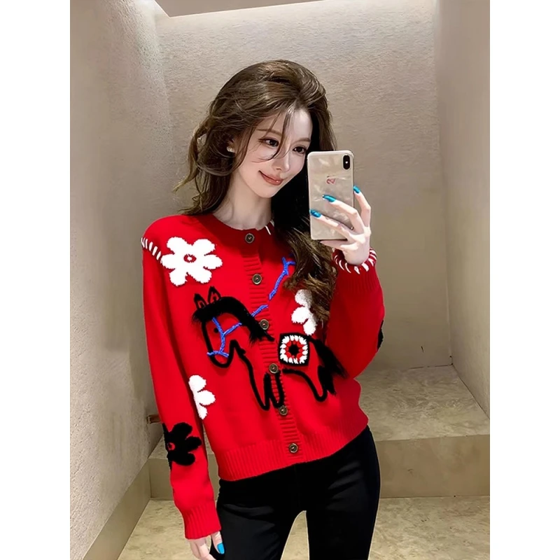 2025新款冬装韩系穿搭巨好看的不撞款圣诞红色针织衫女设计感上衣