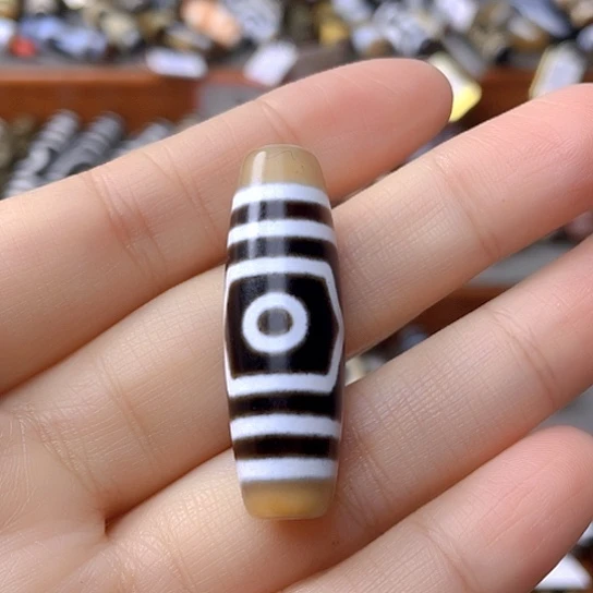 未镶嵌颈饰玛瑙/玉髓