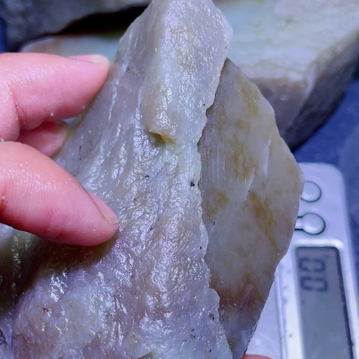 和田玉（糖玉）未镶嵌珠宝半成品