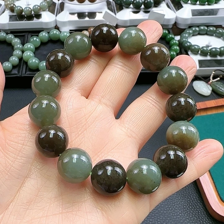 和田玉手串未镶嵌