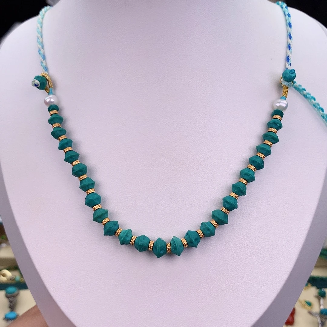 ****~绿松石未镶嵌颈饰