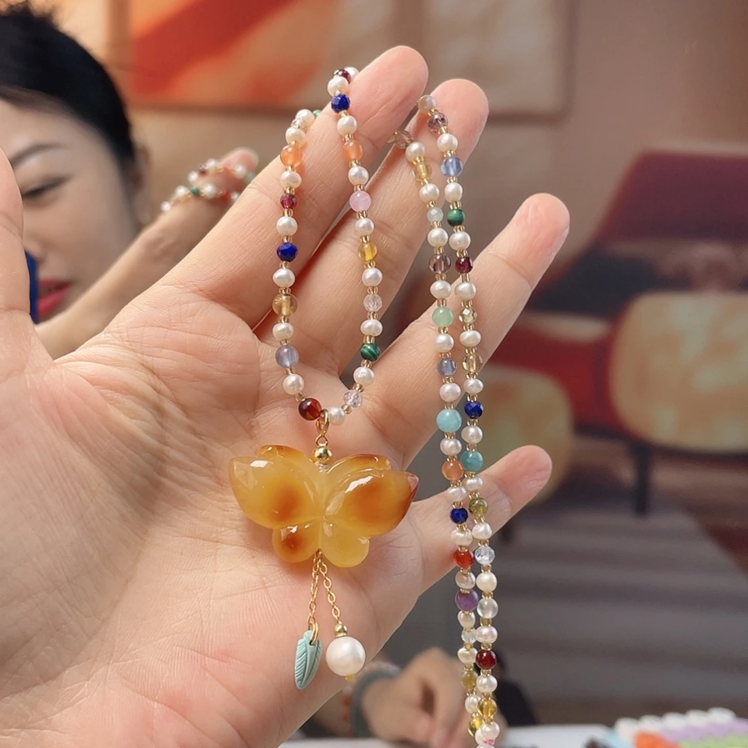 蓝珀未镶嵌裸石蜜蜡吊坠