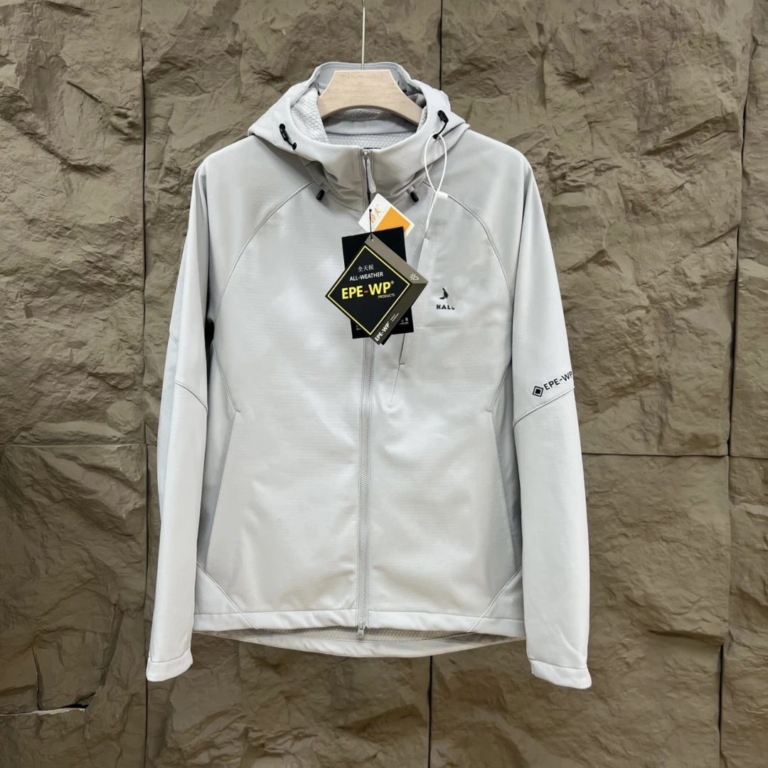 65277秋季新品男士户外软壳冲锋衣轻奢百搭简约休闲外套上衣男