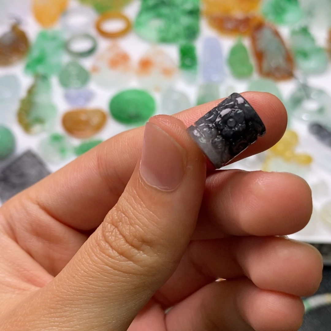 定制翡翠未镶嵌珠子