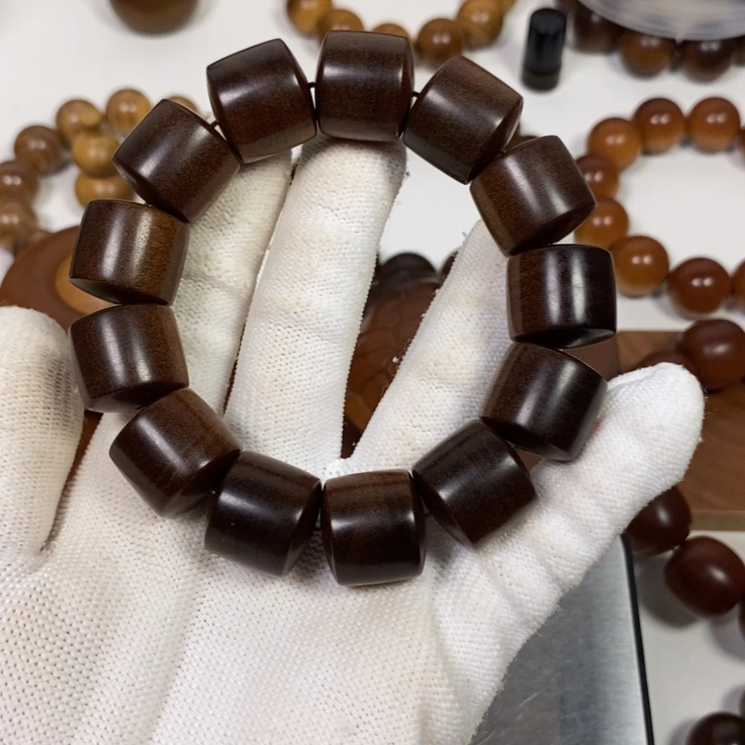 波***坎檀香木老山檀香17.18沉水焦糖奶香