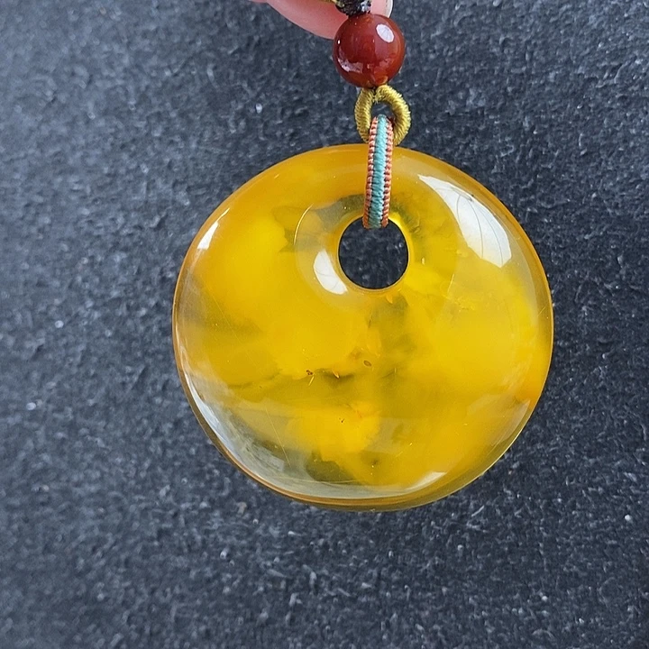 蜜蜡未镶嵌珠宝奇石