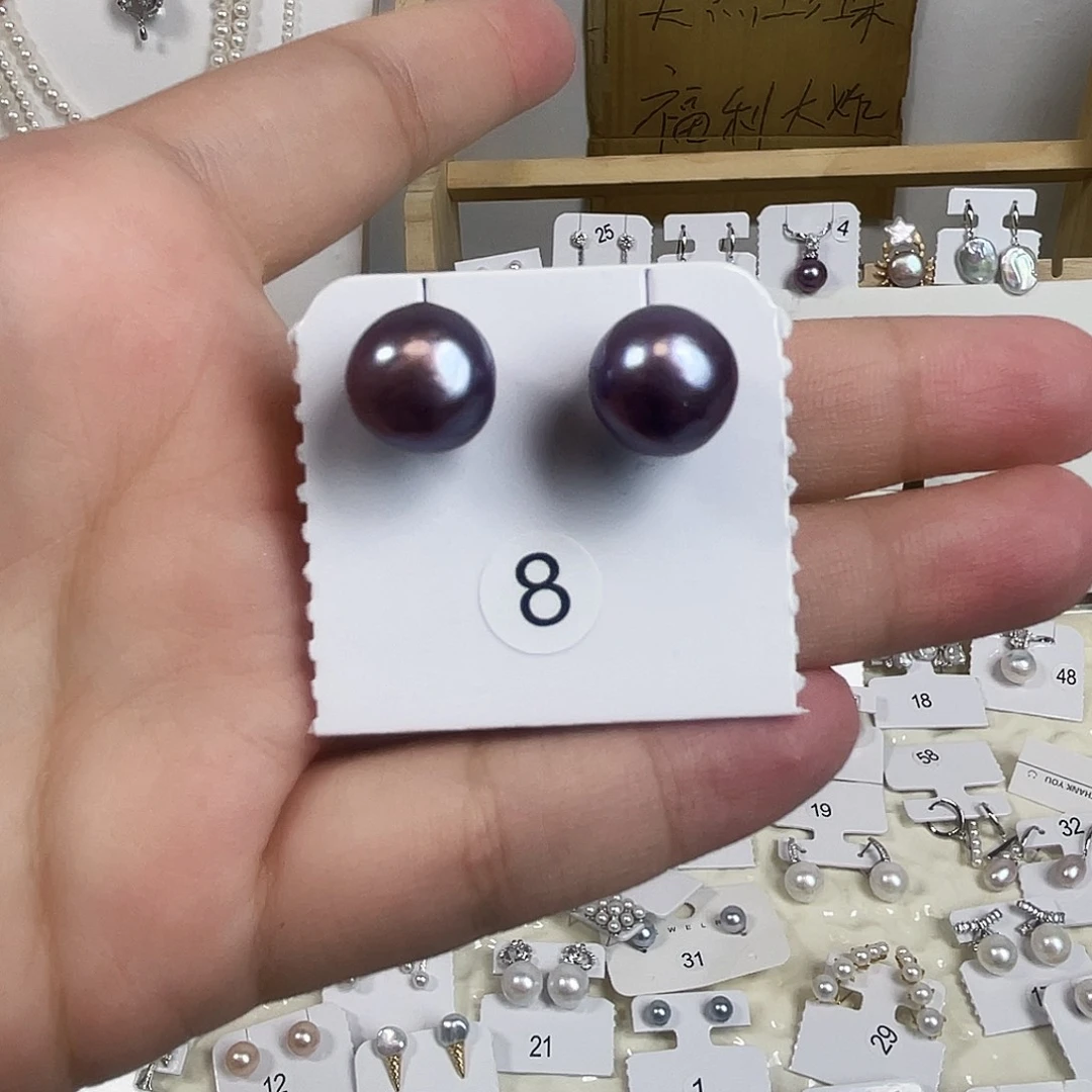 梅***儿银S925镶嵌淡水珍珠耳饰