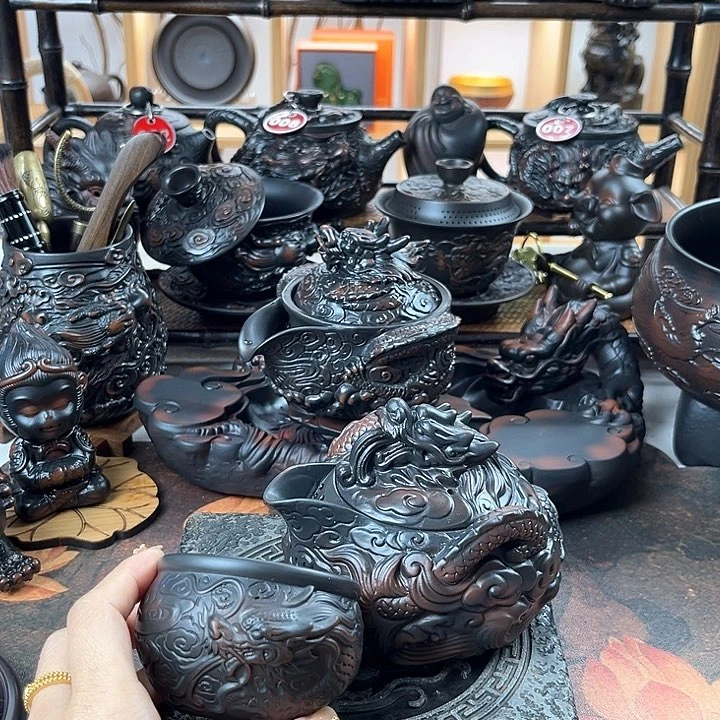 壶云南建水紫陶壶