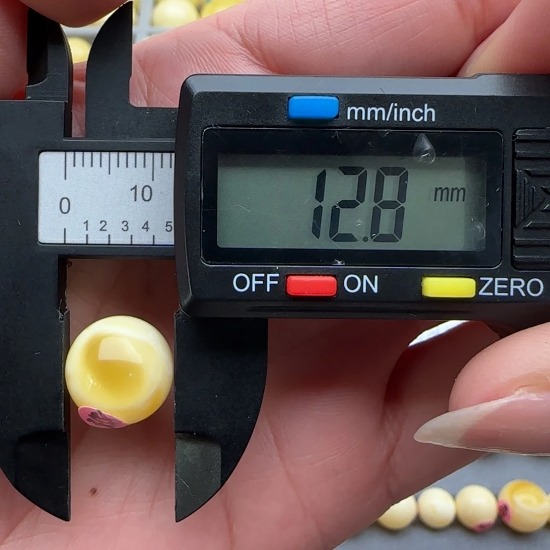 沧***笑蜜蜡未镶嵌裸石妖花珠子