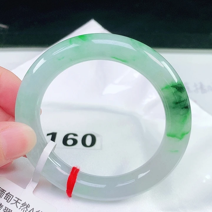 未镶嵌手镯（圆镯）翡翠160
